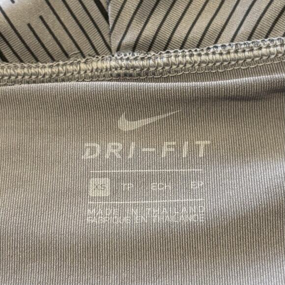 Nike Dri Fit Skort XS Gray Black Striped - Picture 3 of 10